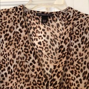 VS Leopard Print Short Sleeve Chiffon Shirts XS